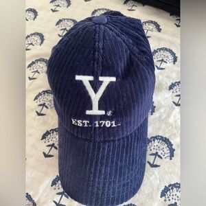 Yale cap